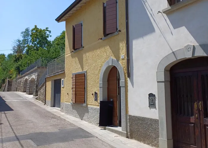 Oda ve Kahvaltı La Della Campanara Galeata