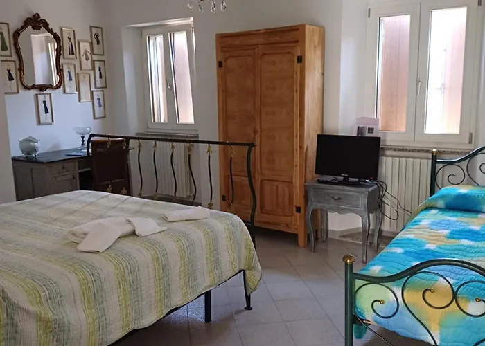 La Della Campanara Oda ve Kahvaltı 4*