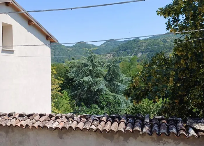 Oda ve Kahvaltı La Della Campanara 4*