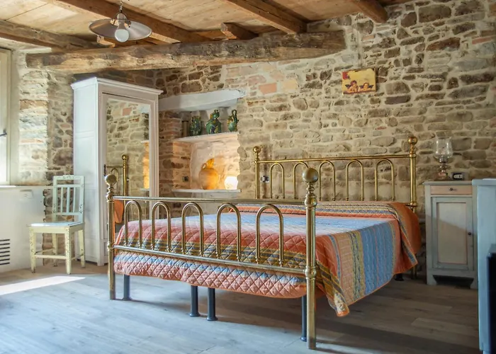 Oda ve Kahvaltı La Della Campanara