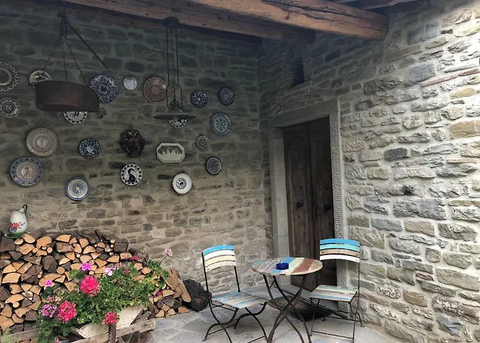 Oda ve Kahvaltı La Della Campanara