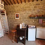 La Della Campanara Bed & Breakfast 4*