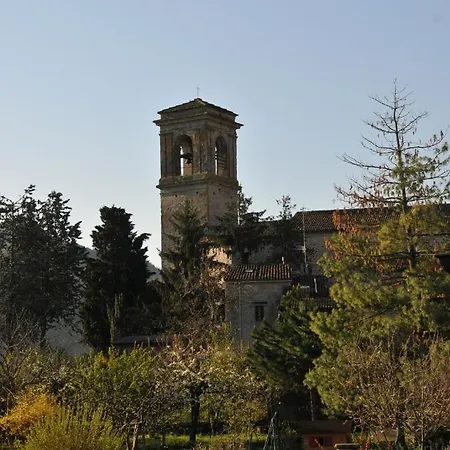 La Della Campanara Bed & Breakfast