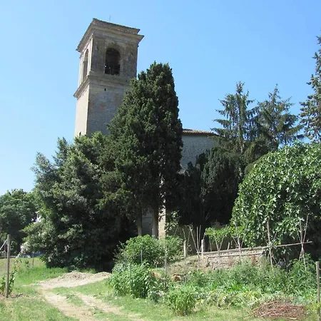 Bed & Breakfast La Della Campanara 4*