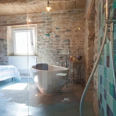 La Della Campanara Bed & Breakfast 4*