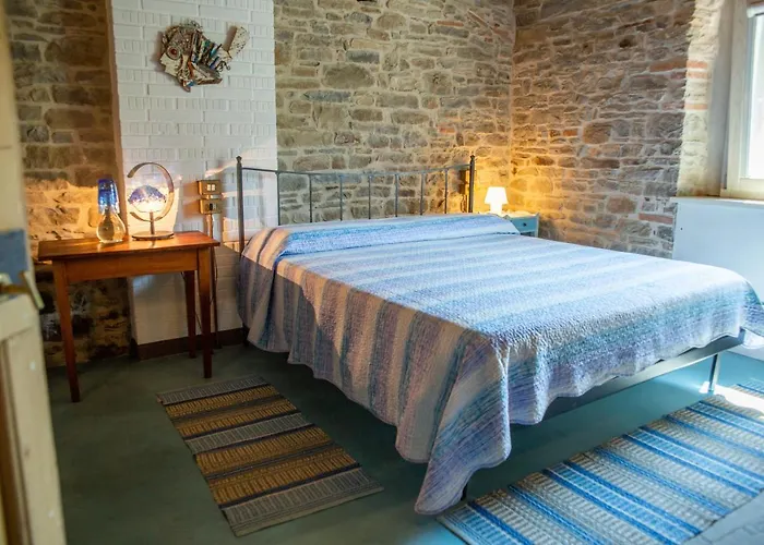 Alojamento de Acomodação e Pequeno-almoço La Della Campanara