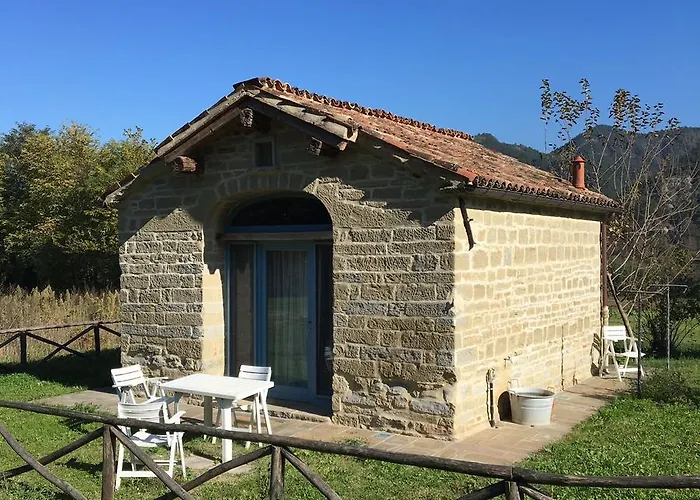 Alojamento de Acomodação e Pequeno-almoço La Della Campanara 4*