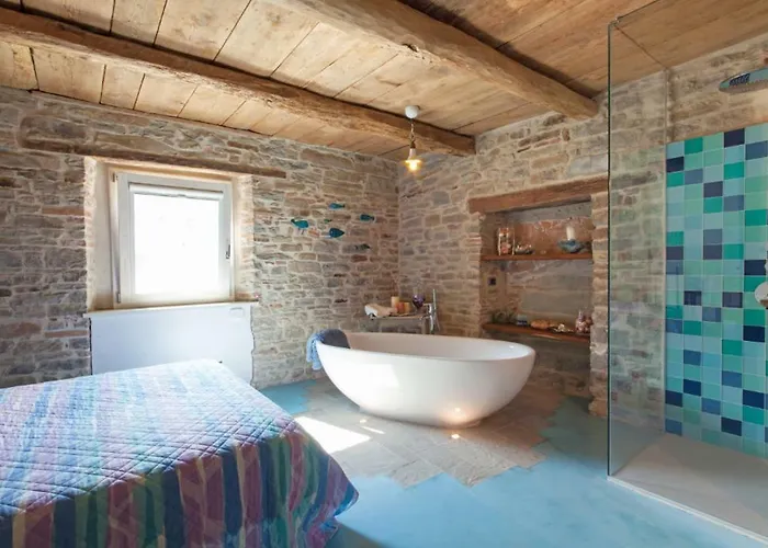 La Della Campanara 4*