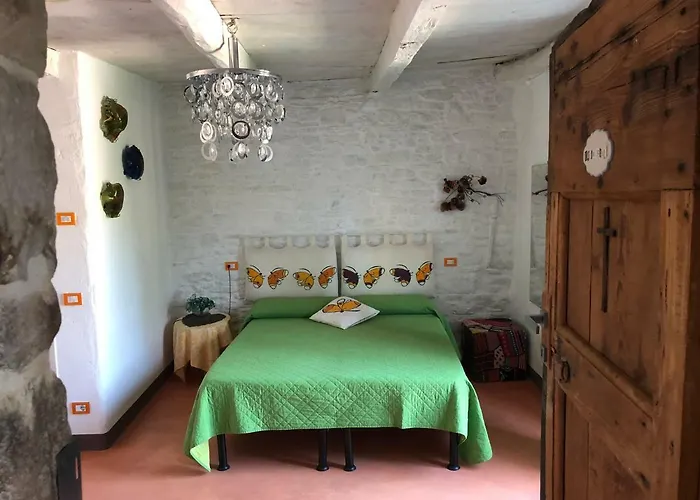 La Della Campanara Alojamento de Acomodação e Pequeno-almoço Galeata